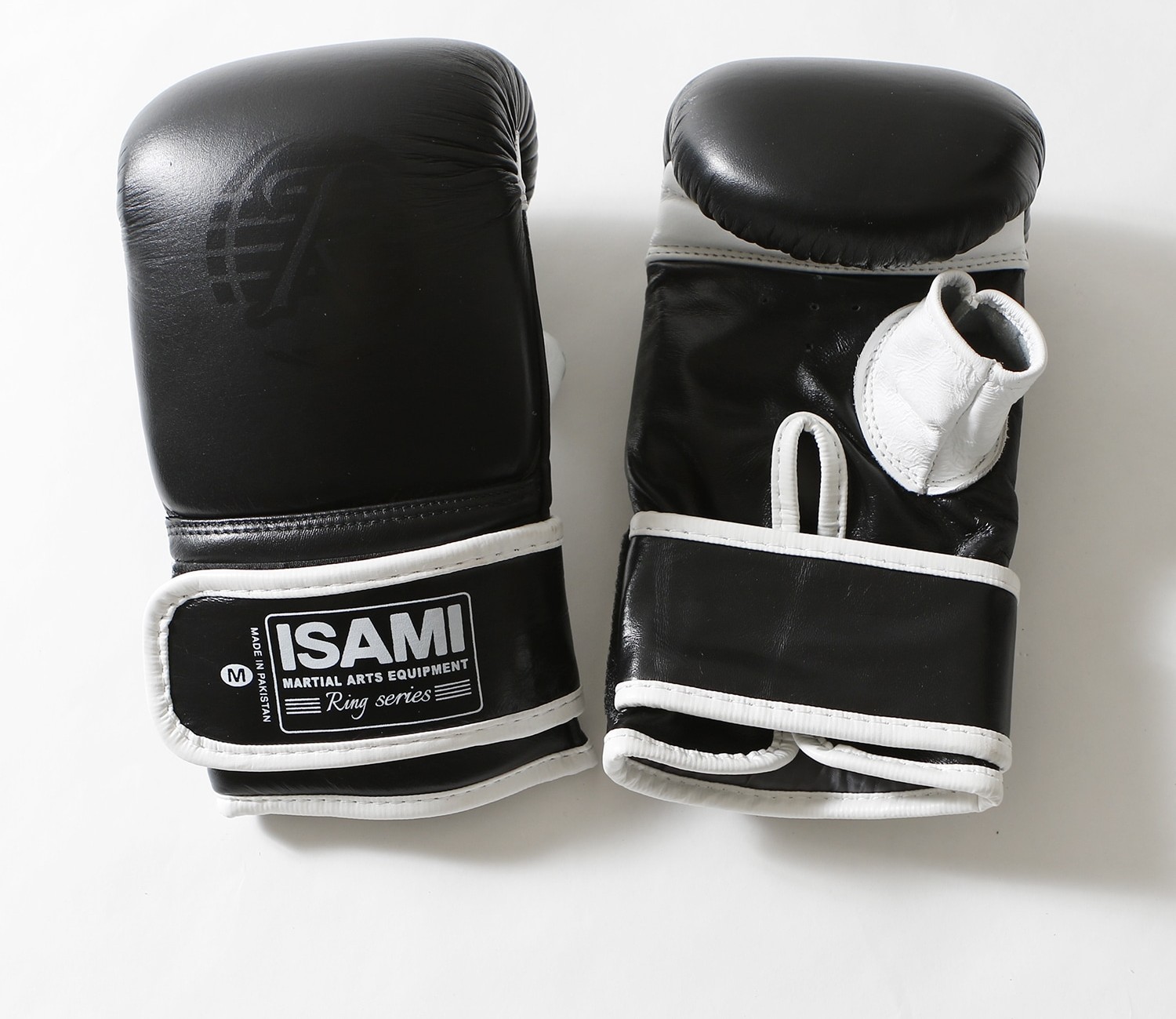 【ISAMI】パンチンググローブ RSの製品画像